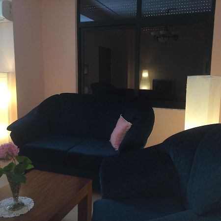 Friends House Bed and Breakfast Tirana Buitenkant foto